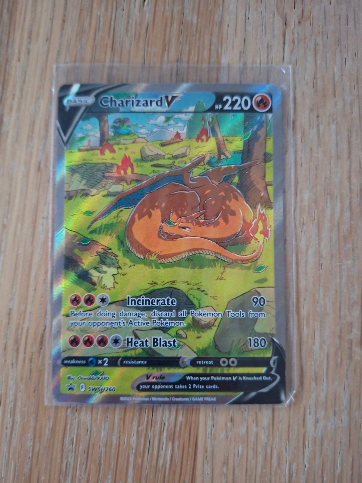 Carte pokemon anglaise Charizard SWSH260, Enlèvement ou Envoi