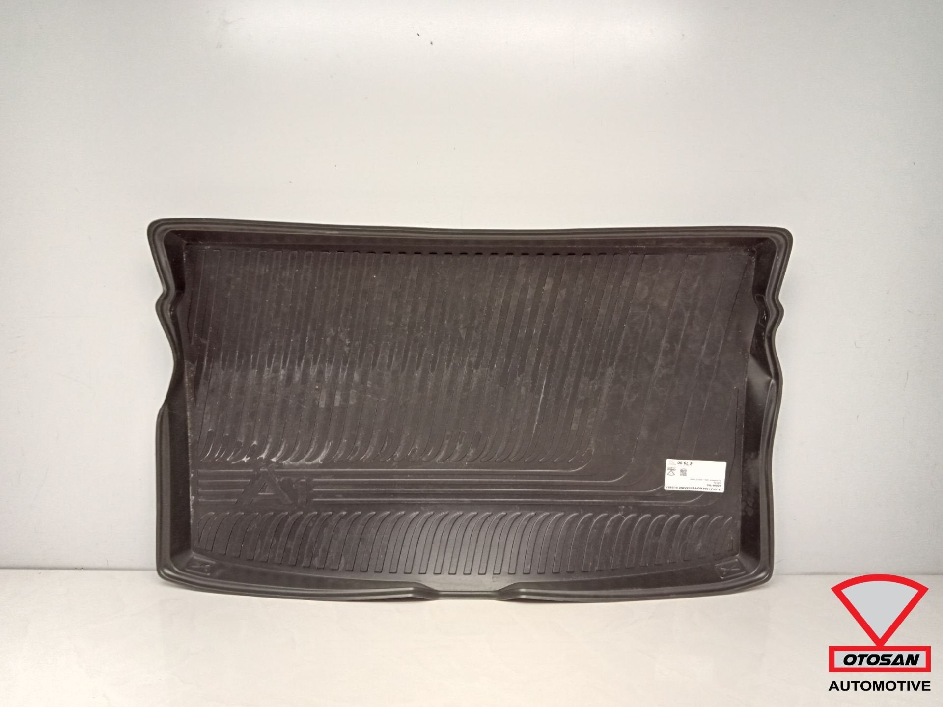 Tapis de coffre en caoutchouc d'origine pour Audi A1 82A ! 8, Autos : Pièces & Accessoires, AUDI AG, Auto-Union-Strasse 1
85045  Ingolstadt, DE