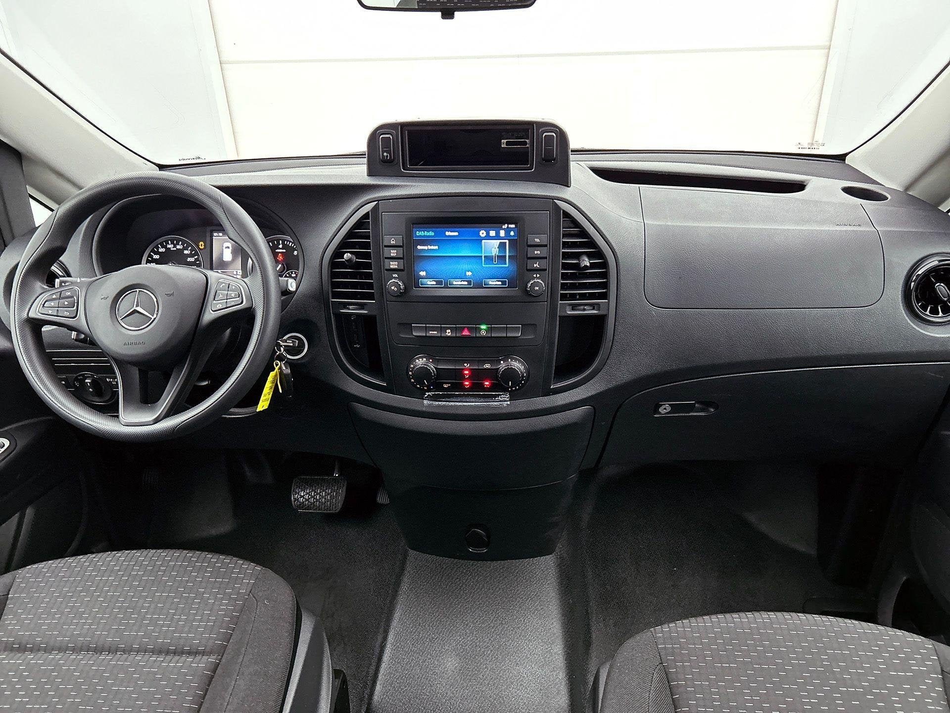 Mercedes-Benz Vito 114 CDI Tourer L3 9G-Tronic | Navigatie |, Auto's, 4 deurs, Gebruikt, 2000 kg, 136 pk