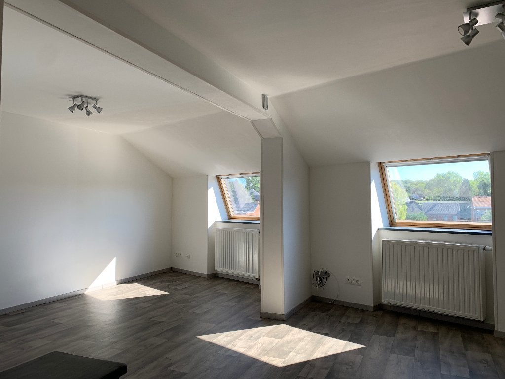 Appartement une chambre à louer en plein centre de Gerpinnes, 50 m² ou plus, Province de Hainaut