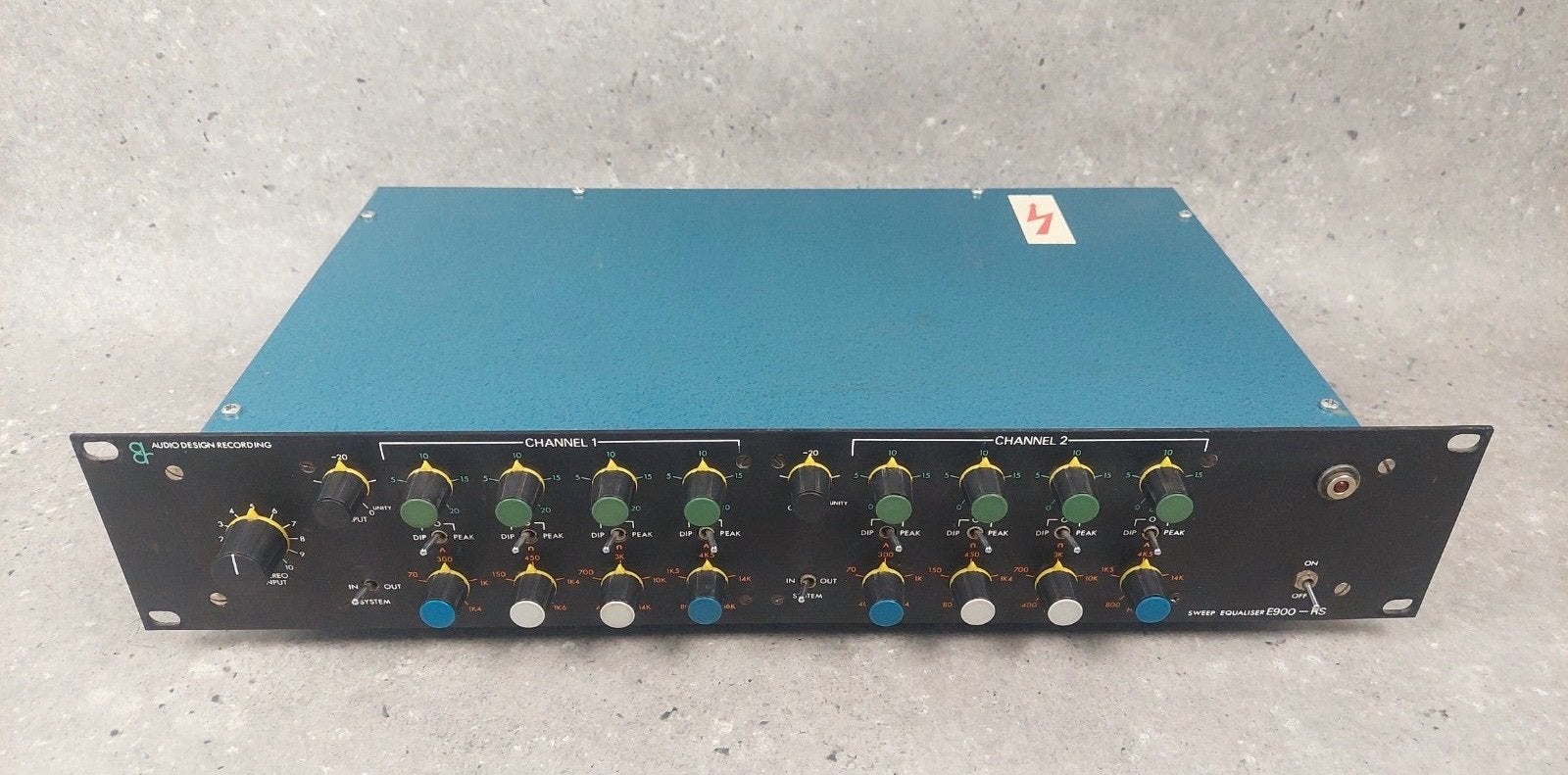 Audio & desing E900rs studiio equalizer, Audio, Tv en Foto, Professionele apparaten, Ophalen of Verzenden, Zo goed als nieuw, Audio