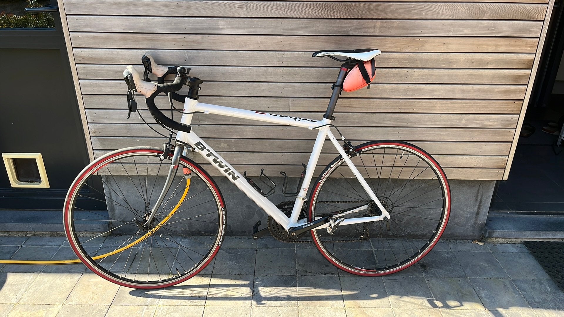B’twin triban 3 koersfiets, Fietsen en Brommers, Fietsen | Racefietsen, 28 inch, Gebruikt, Aluminium, 57 tot 61 cm