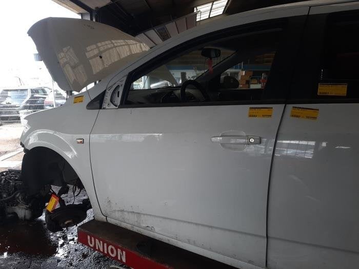 Portière 4portes avant gauche d'un Chevrolet Aveo (GAZ), -, 3 mois de garantie, Utilisé, Porte