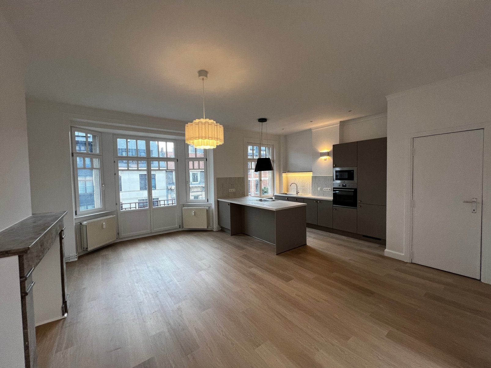 Appartement 120m2 2 chambres Ixelles proche gare d’Etterbeek, Immo, 50 m² ou plus, Bruxelles