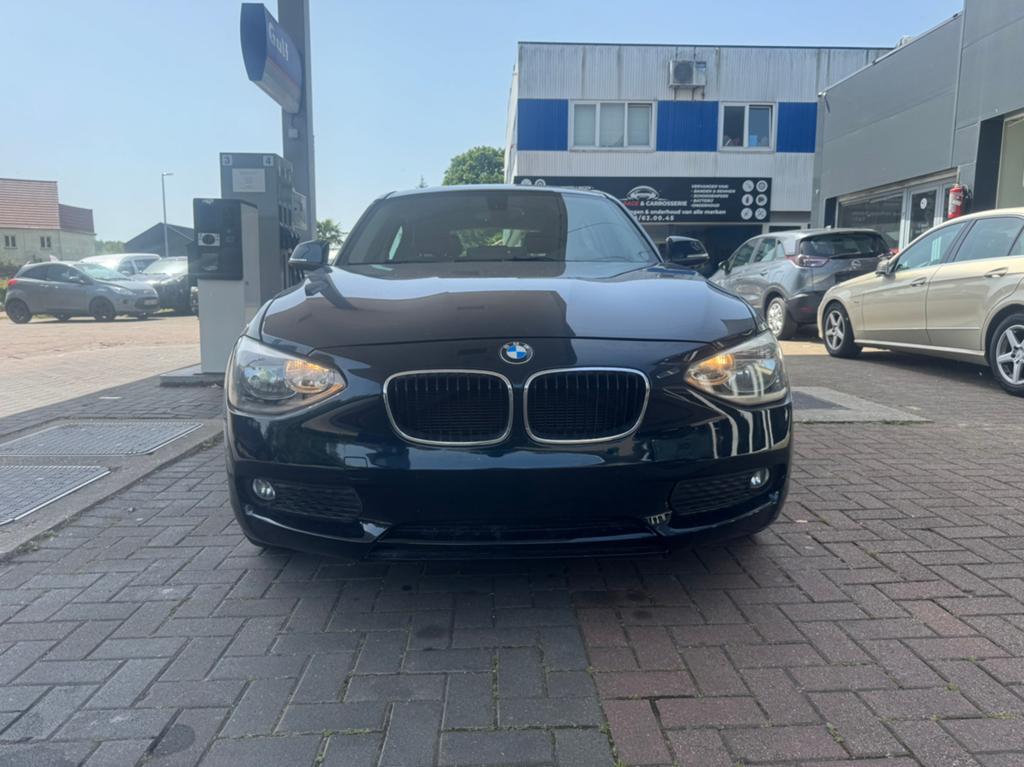 BMW 116i - ESSENCE - AIRCO - 126.000km - 2011, Autos, BMW, 100 kW, Euro 5, Achat, Entreprise