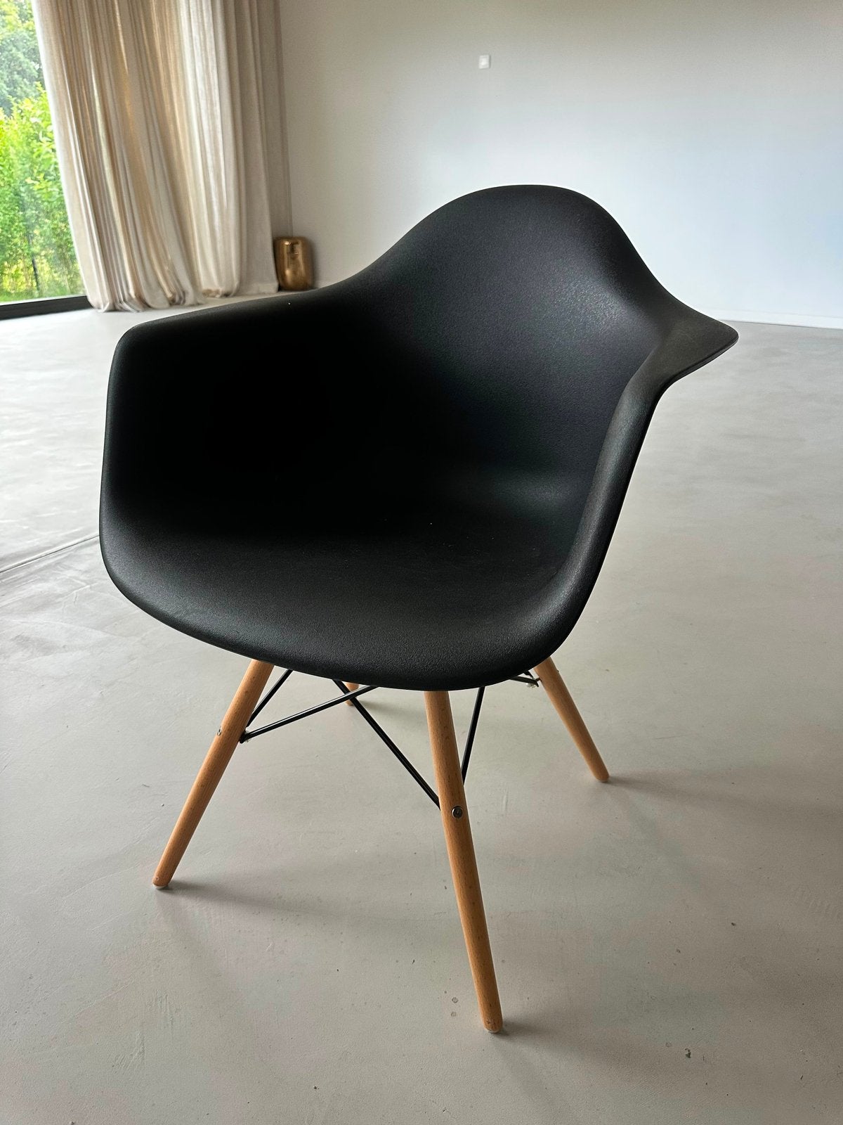 5 replica design Vitra Eames DAW stoelen, Huis en Inrichting, Ophalen, Zo goed als nieuw
