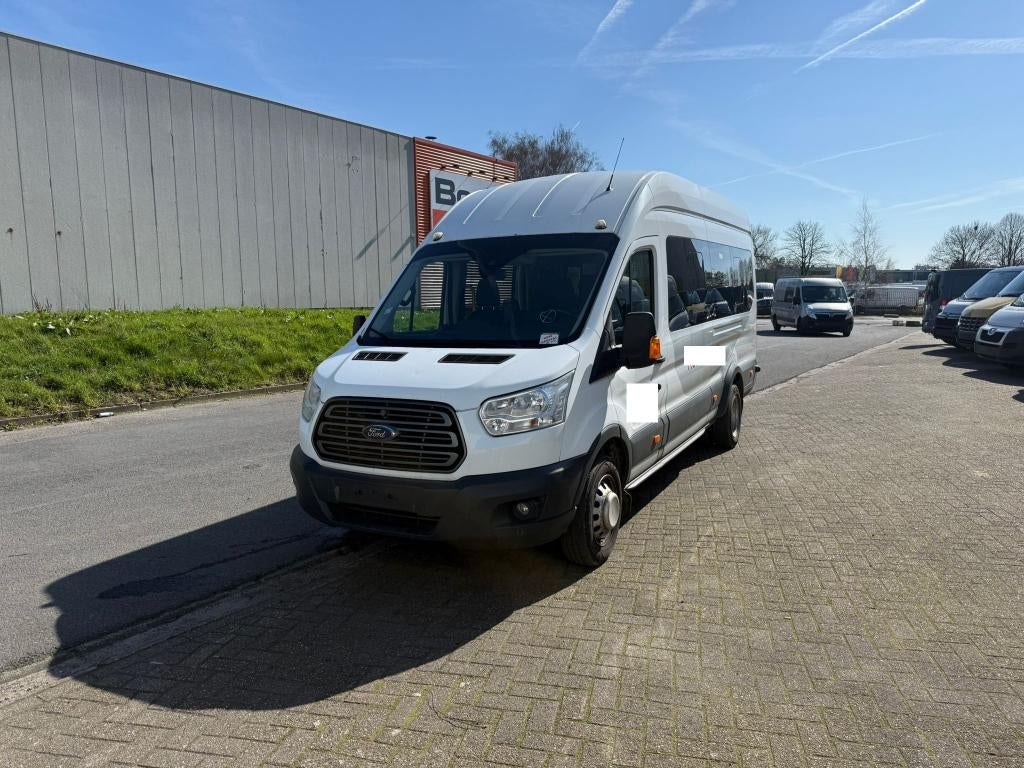 Ford Transit (Numéro de stock 06717), 18 places, Euro 6, Entreprise, Rétroviseurs électriques