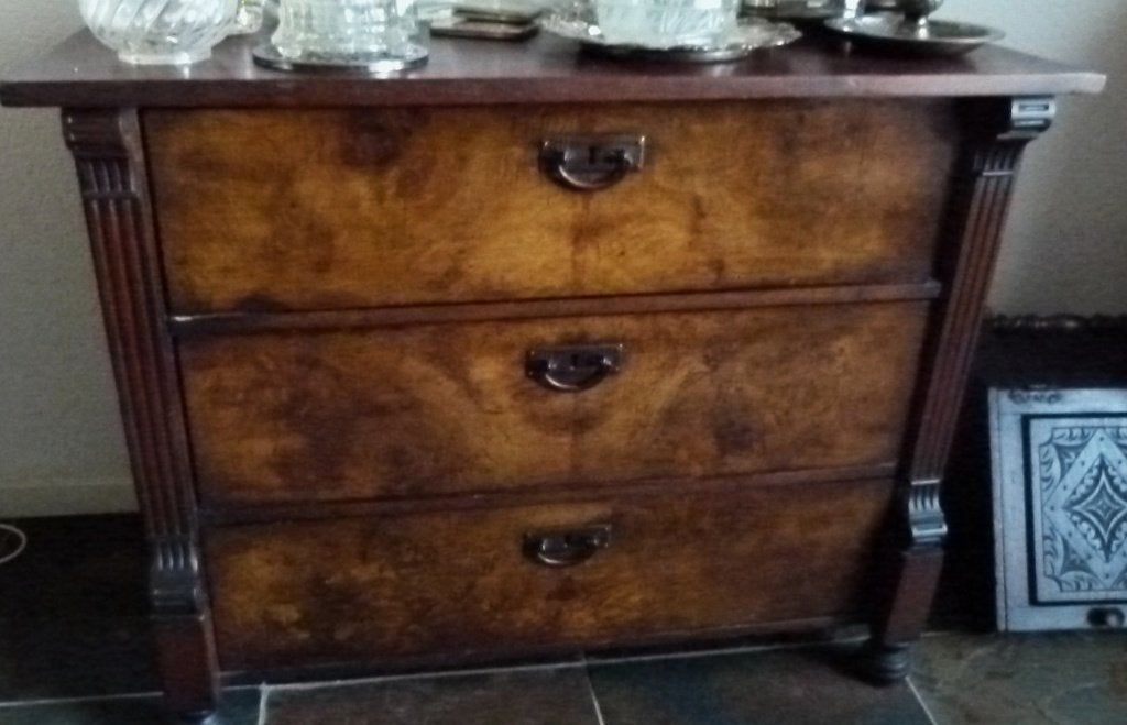 commode en noyer 96x47x75, Maison & Meubles, Armoires | Commodes, 3 ou 4 tiroirs, 25 à 50 cm, Moins de 100 cm, Comme neuf
