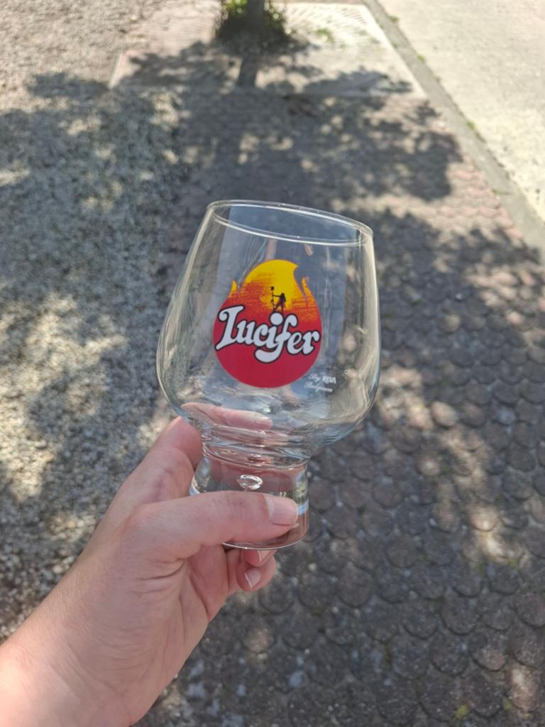 Glazen Lucifer, Verzamelen, Ophalen