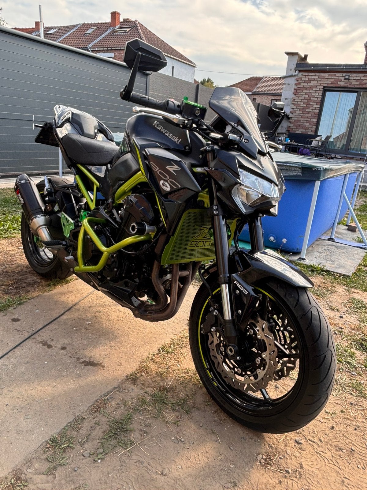 Kawasaki Z900, Motos, Particulier