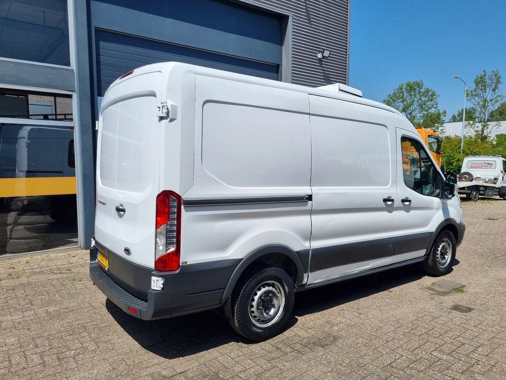 Ford Transit 2.2 TDCI 125PK L2H2 Koelwagen Carrier Viento300, Autos, 2198 cm³, Euro 5, Achat, 2270 kg