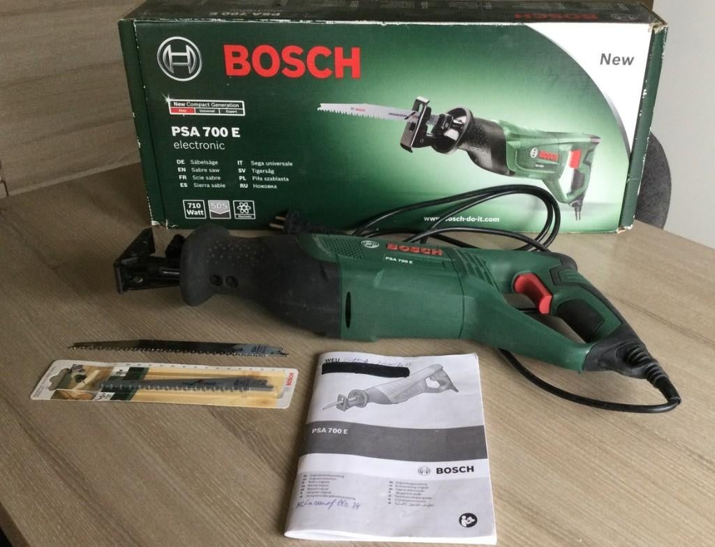 BOSCH Reciprozaag PSA 700 E izgs, Enlèvement, Comme neuf