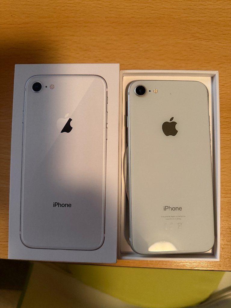 iPhone 8 256 Go, Télécoms, Téléphonie mobile | Apple iPhone, Utilisé, 256 GB, Sans abonnement, Sans simlock, iPhone 8, Argent