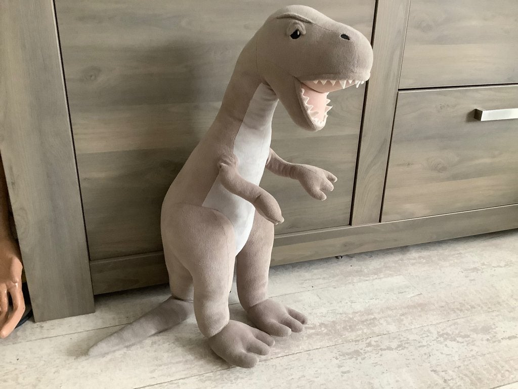 Grote pluche dinosaurus (68 cm), Overige merken, Grijs, Ophalen of Verzenden, Zo goed als nieuw