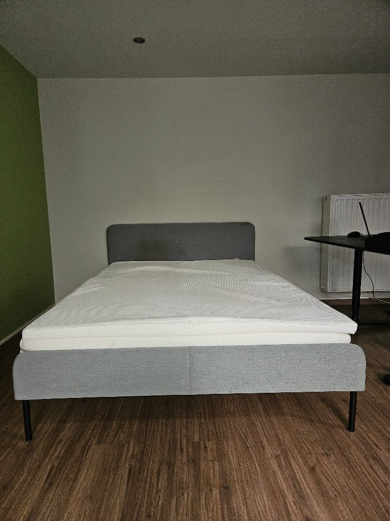 Bed 140 cm inclusief matras en topper, Huis en Inrichting, Ophalen, Gebruikt, 140 cm, Twijfelaar