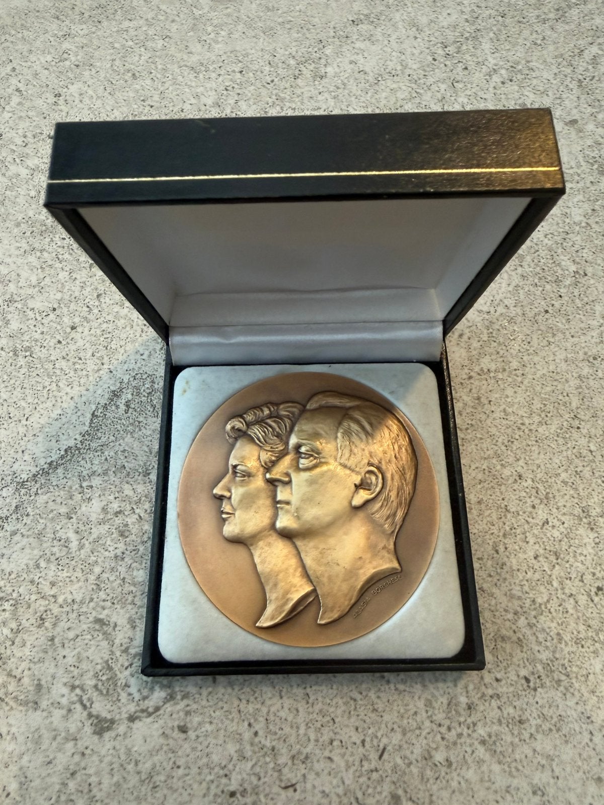 Medaille huwelijk Albert en Paola, Postzegels en Munten, Ophalen of Verzenden, Brons