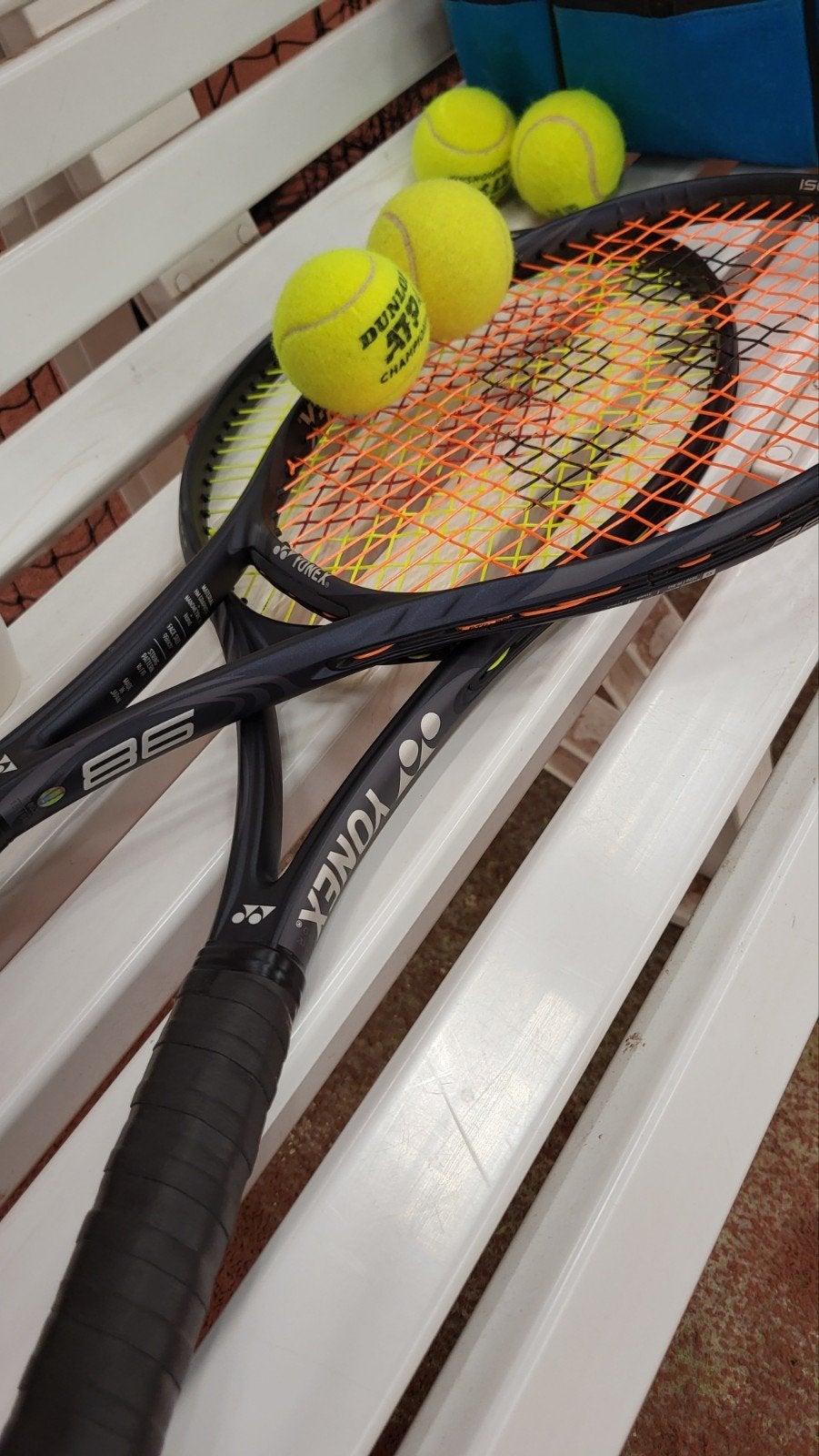 2 x Yonex vcore 98 305g, Sport en Fitness, Tennis, Ophalen, Racket, L2
