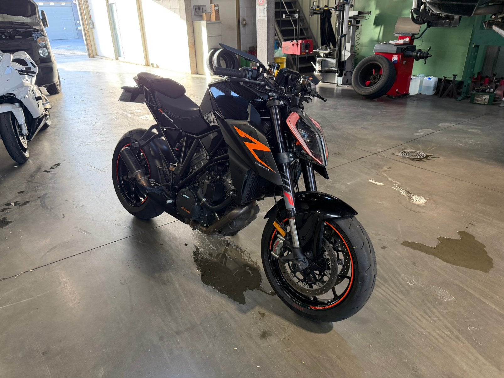 Ktm 1290 Superduke, Motoren, Motoren | KTM, Particulier