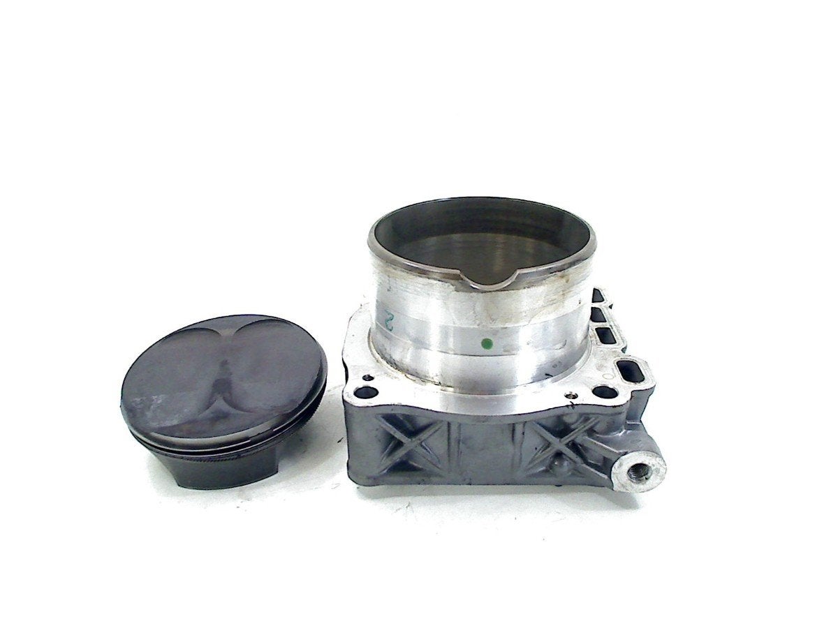 ZUIGER SET KTM 1290 Super Duke R 2014-2016 (01-2014/12-2016), Dhr. S. di Majo, Gebruikt, Info@cama-motorparts.nl, P.J. Troelstraweg 8 8
3144 CX  MAASSLUIS, NL