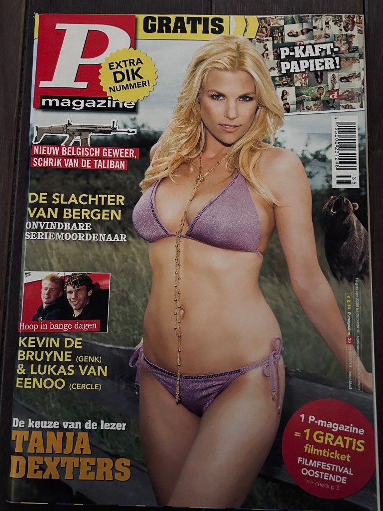 P magazine - Tanja Dexters - Iconische cover 1 HLN, Boeken, Verzenden, Gelezen, Gossip of Showbizz