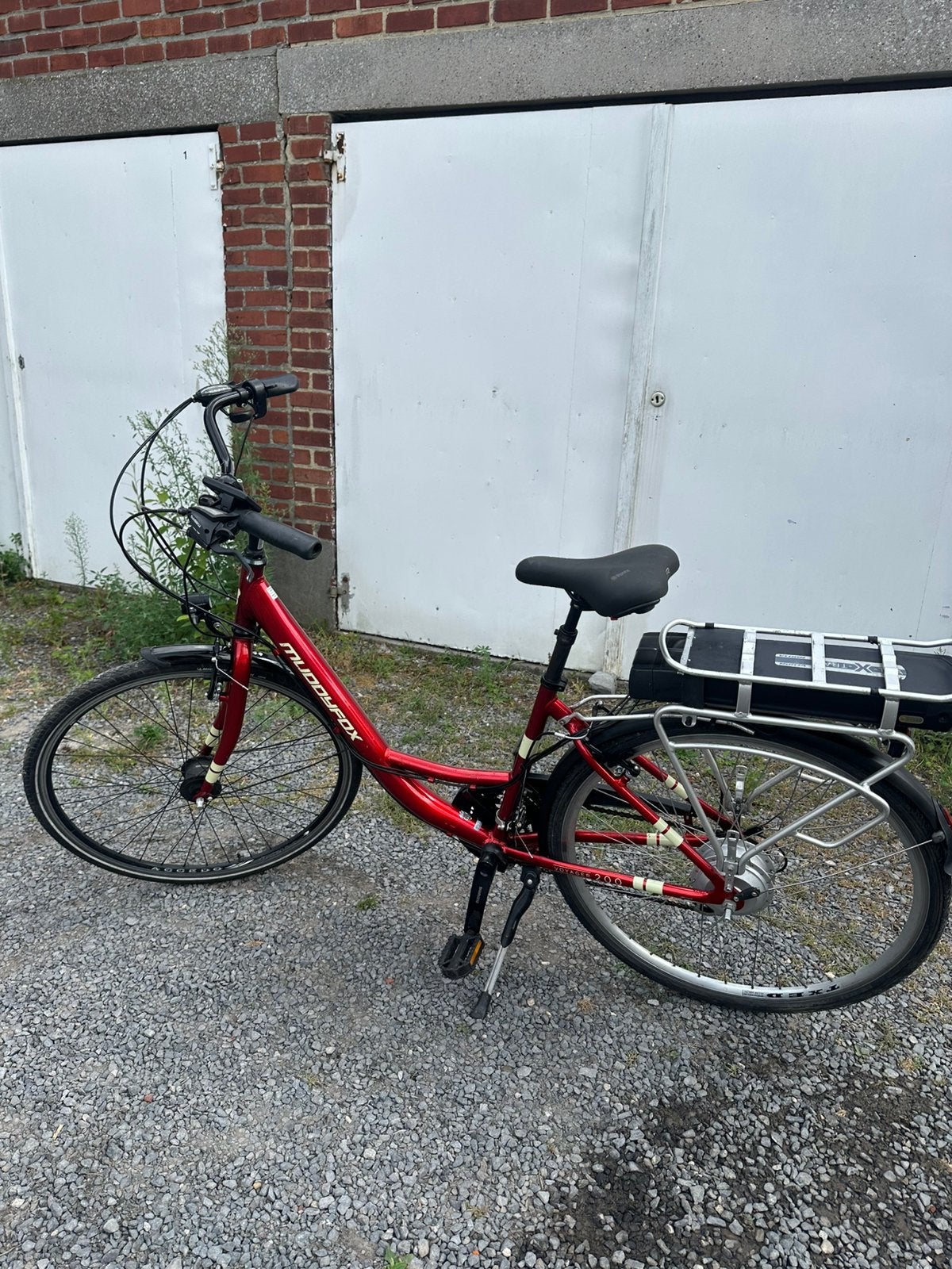 Elektrische fiets 28 inch, Fietsen en Brommers, Fietsen | Dames | Moederfietsen, Ophalen, Zo goed als nieuw