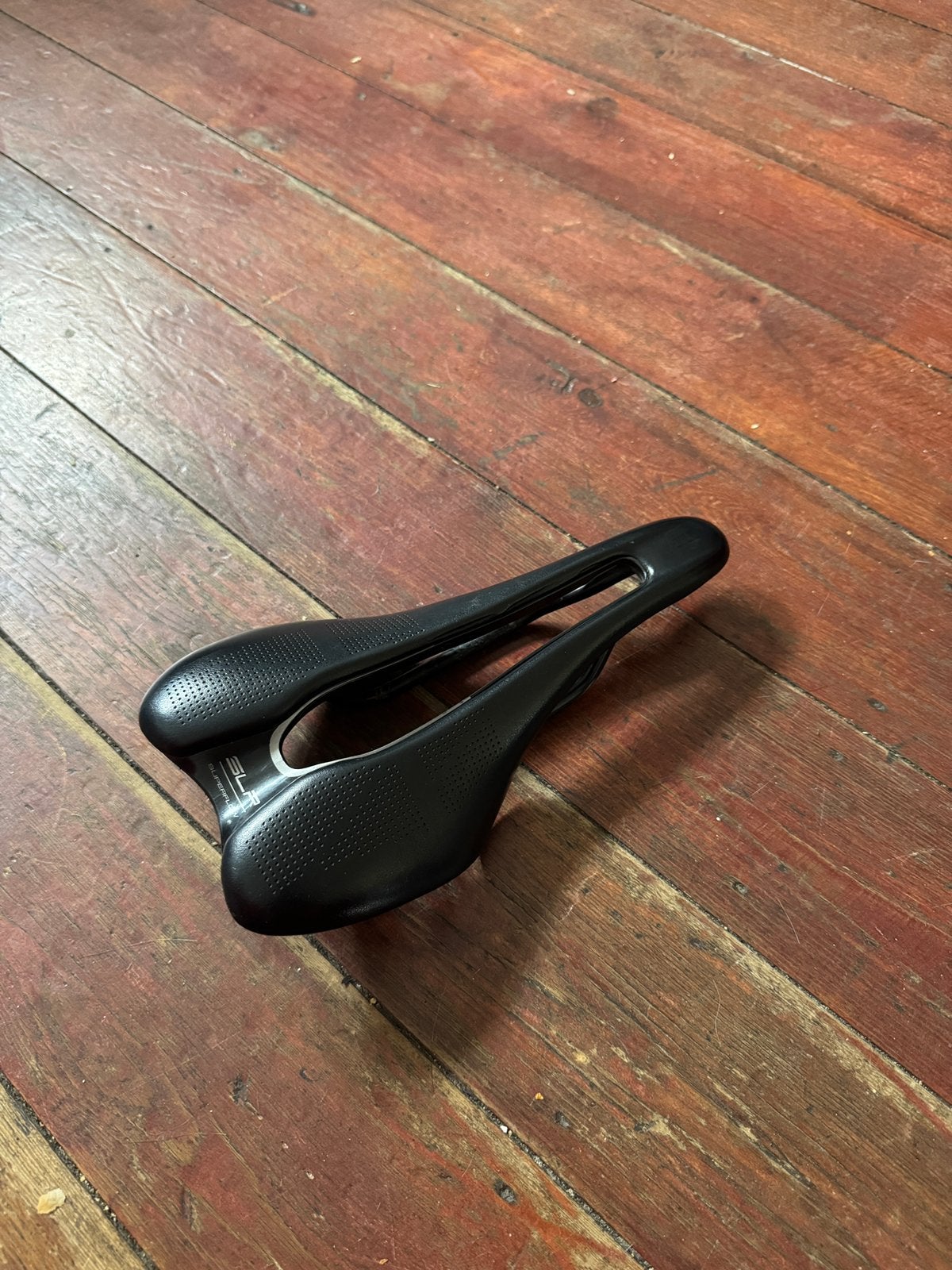 Selle Italia SLR Superflow 130, Enlèvement ou Envoi, Utilisé, Racefiets, Selle