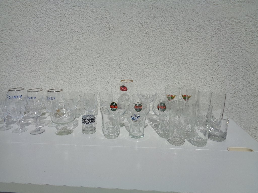 drinkglazen allerlei, Ophalen