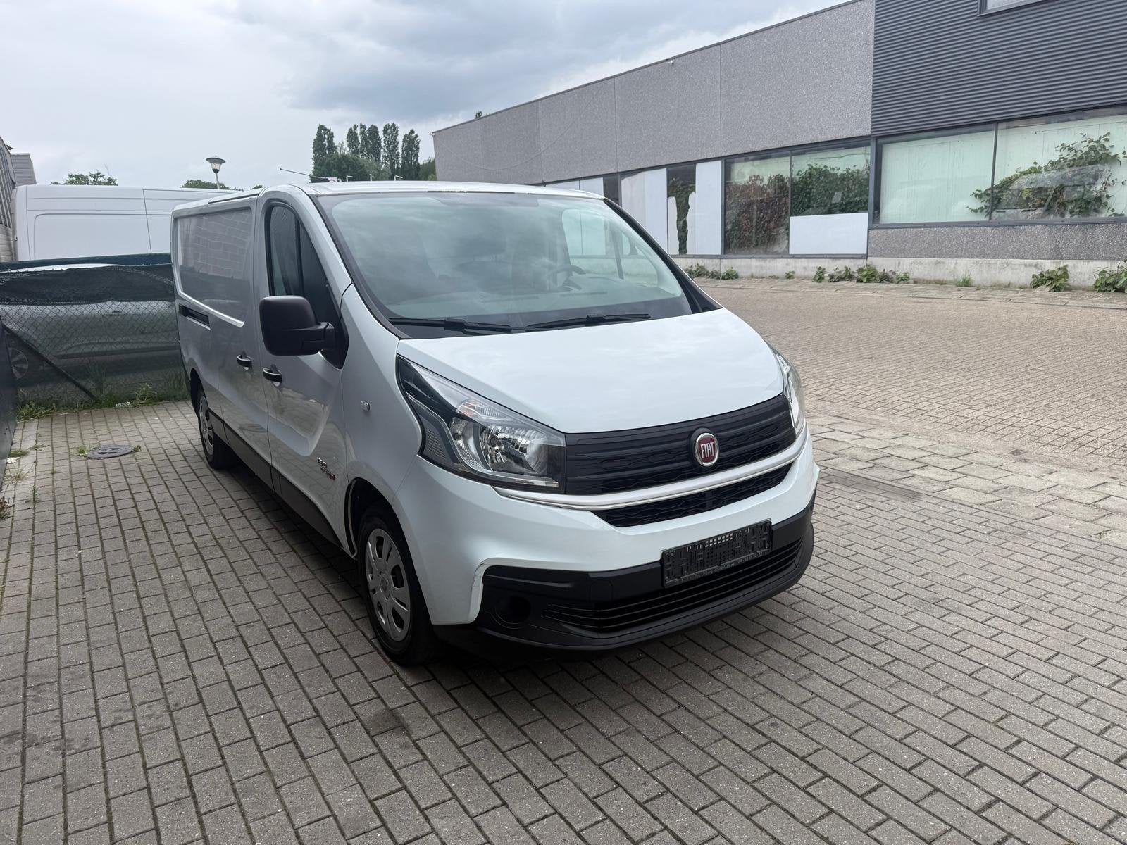 FIAT TALENTO 1.6TDI BJ2017 L2 EURO6B AIRCO VERLENGDE VERSIE, Auto's, Bestelwagens en Lichte vracht, Voorwielaandrijving, Stof