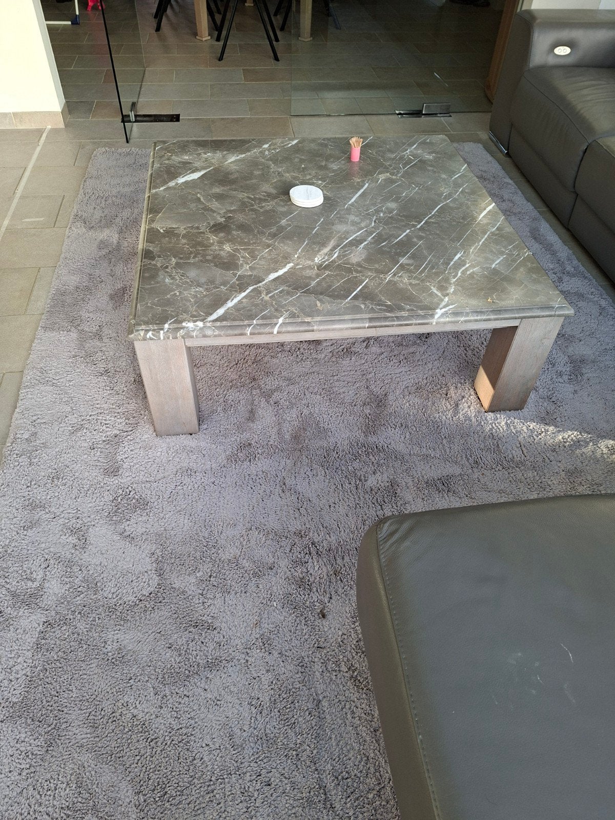 salon tafel, Ophalen
