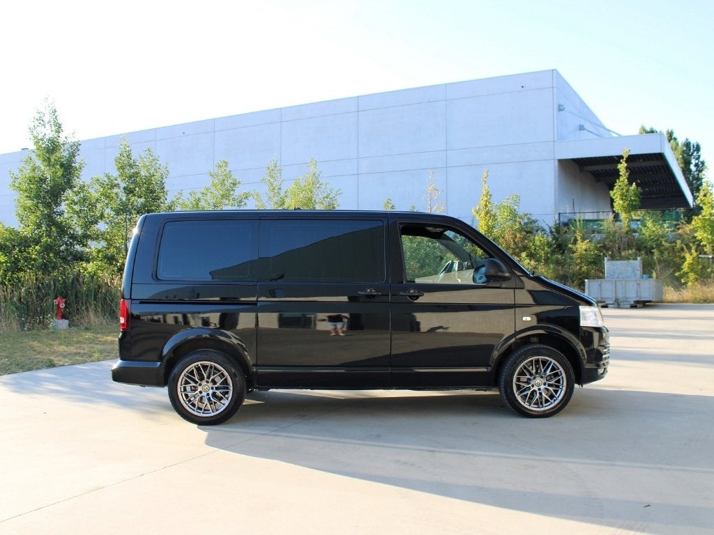 Vw Transporter – 2.0TDi - 180pk * Automaat * Trekhaak * Led, Zwart, 4 cilinders, Volkswagen, Zwart