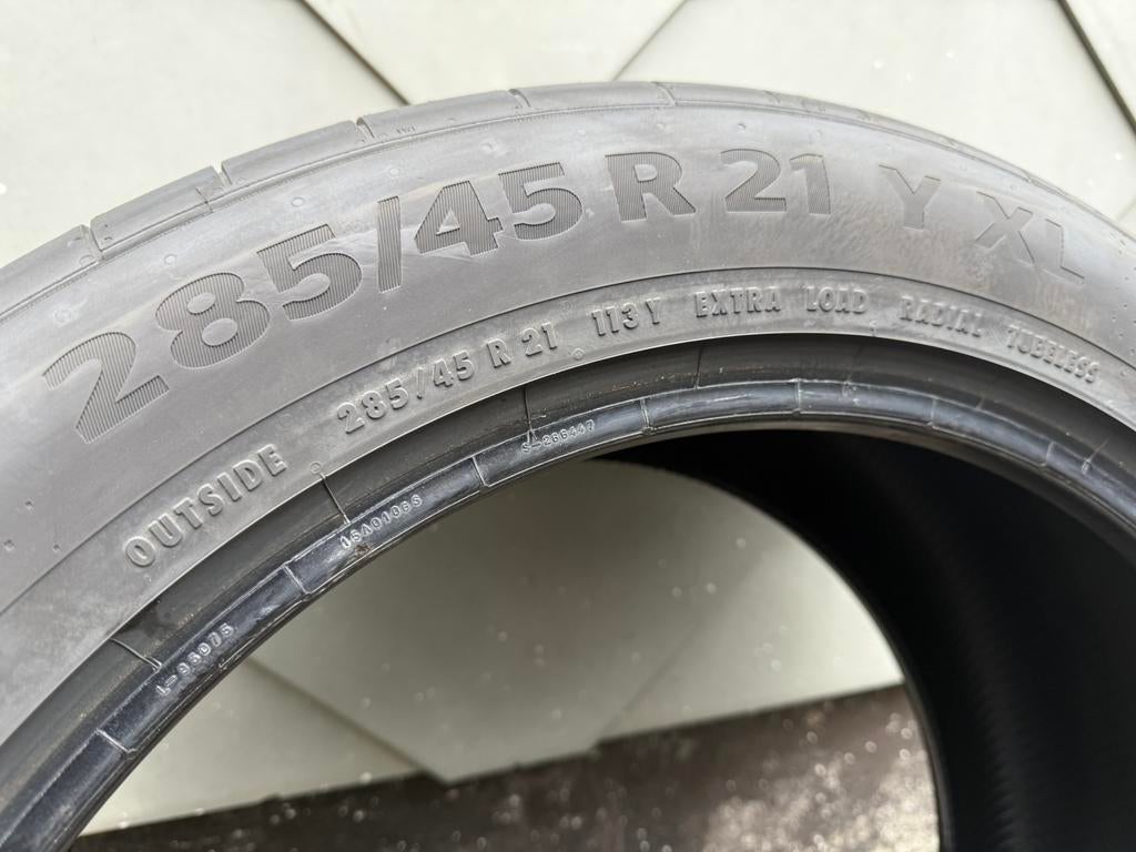 Pneus 285 45 R21 continental été, Autos : Pièces & Accessoires, Pneus & Jantes, Enlèvement, Pneu(s)