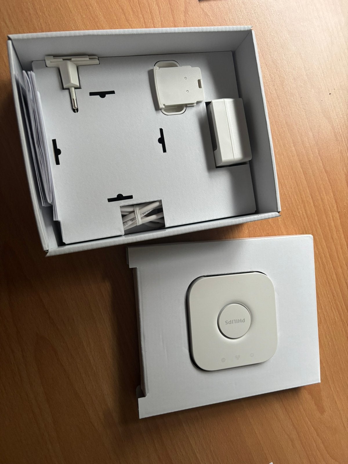 Philips hue bridge, Maison & Meubles, Lampes | Lampes en vrac, Enlèvement ou Envoi, Neuf, Autres types