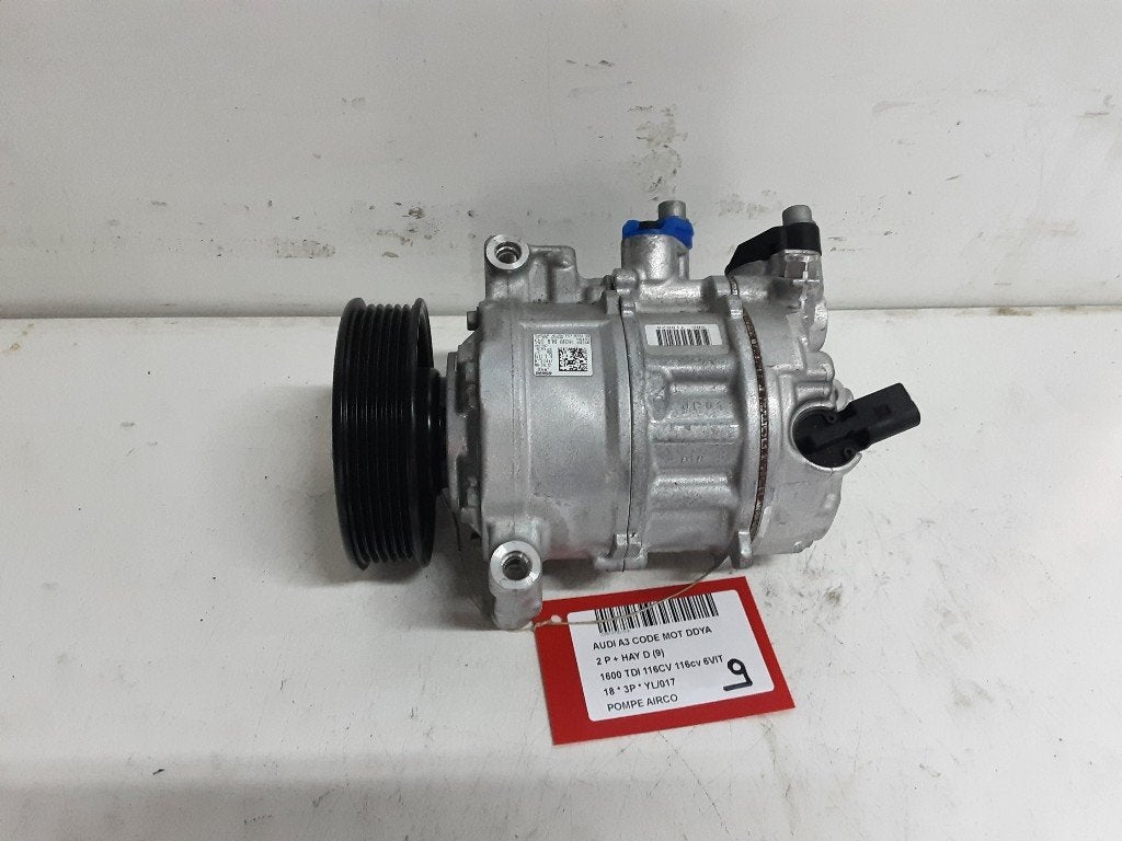 COMPRESSEUR CLIMATISATION Audi A3 (8V1 / 8VK) (5Q0816803H), Auto-Union-Straße  1,
85057  Ingolstadt, DE, Info@audi.de, Audi, Utilisé