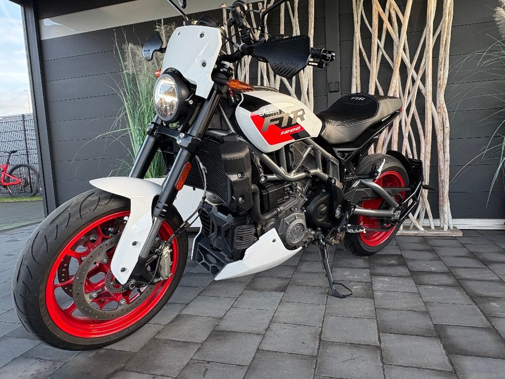 INDIAN FTR SPORT, Motoren, Traction Control, 2 cilinders, Occasion, Motorrijbewijs A