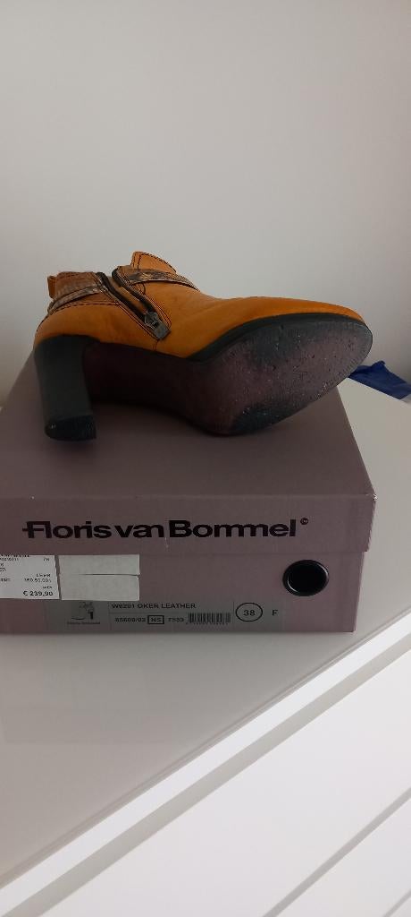 Bottines, Jaune, Floris van Bommel, Comme neuf, Enlèvement