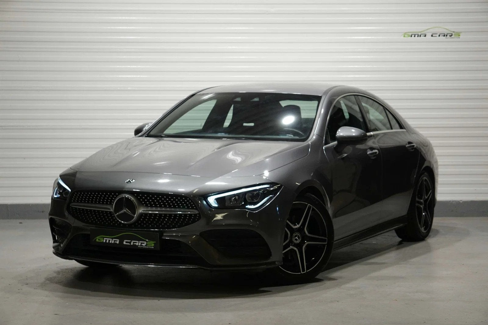 Mercedes-Benz CLA-Klasse 180 CLA 180 d-Amg-Pack-Navi-Parkeer, Automaat, Gebruikt, 4 cilinders, 116 pk