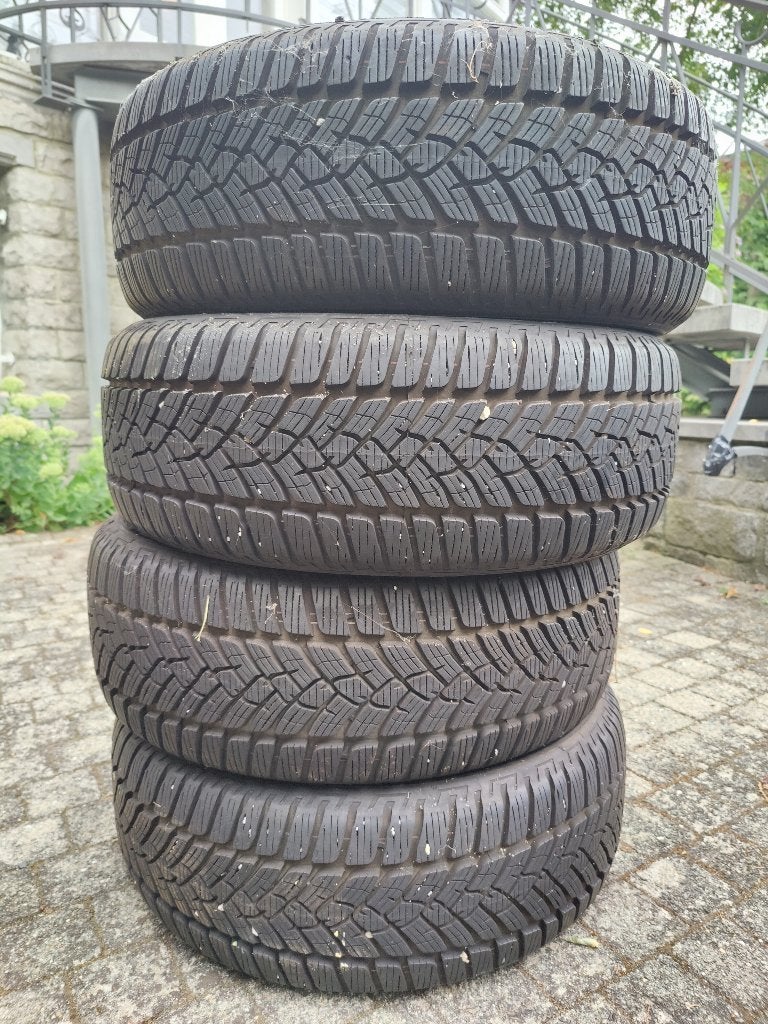 Fulda Kristall Control HP2 winterbanden (4p), Ophalen, 17 inch, Winterbanden, Band(en)