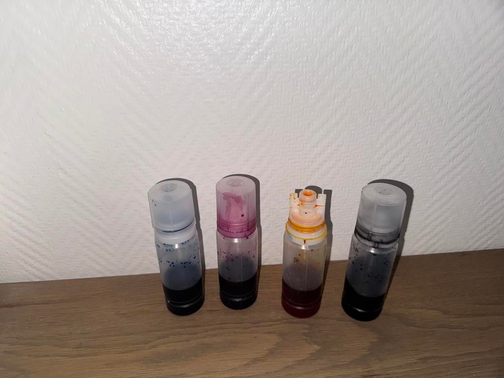 Encre epson ecotank, Enlèvement, Utilisé