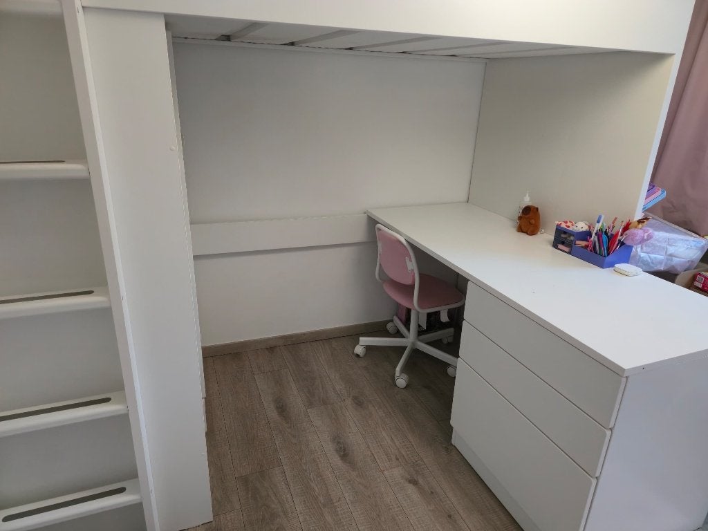 Kids Bed-Desk-Closet- smastad, Ophalen, Zo goed als nieuw, Eenpersoons