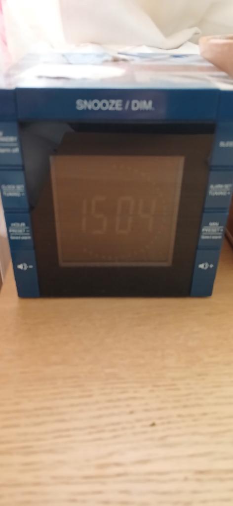 Radio réveil Bigben, Elektronische apparatuur, Wekkers, Zo goed als nieuw, Digitaal, Ophalen