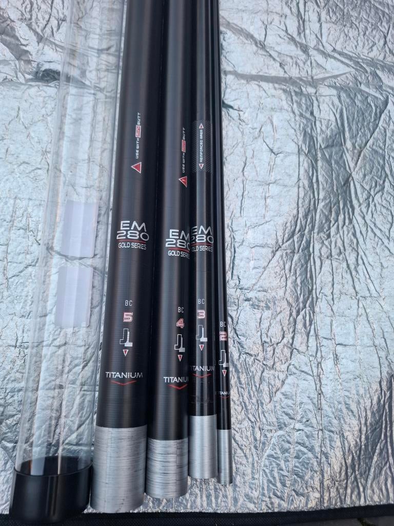 Colmic EM 170 nova  en EM 280 Kits, Watersport en Boten, Ophalen of Verzenden, Zo goed als nieuw, Vaste hengel