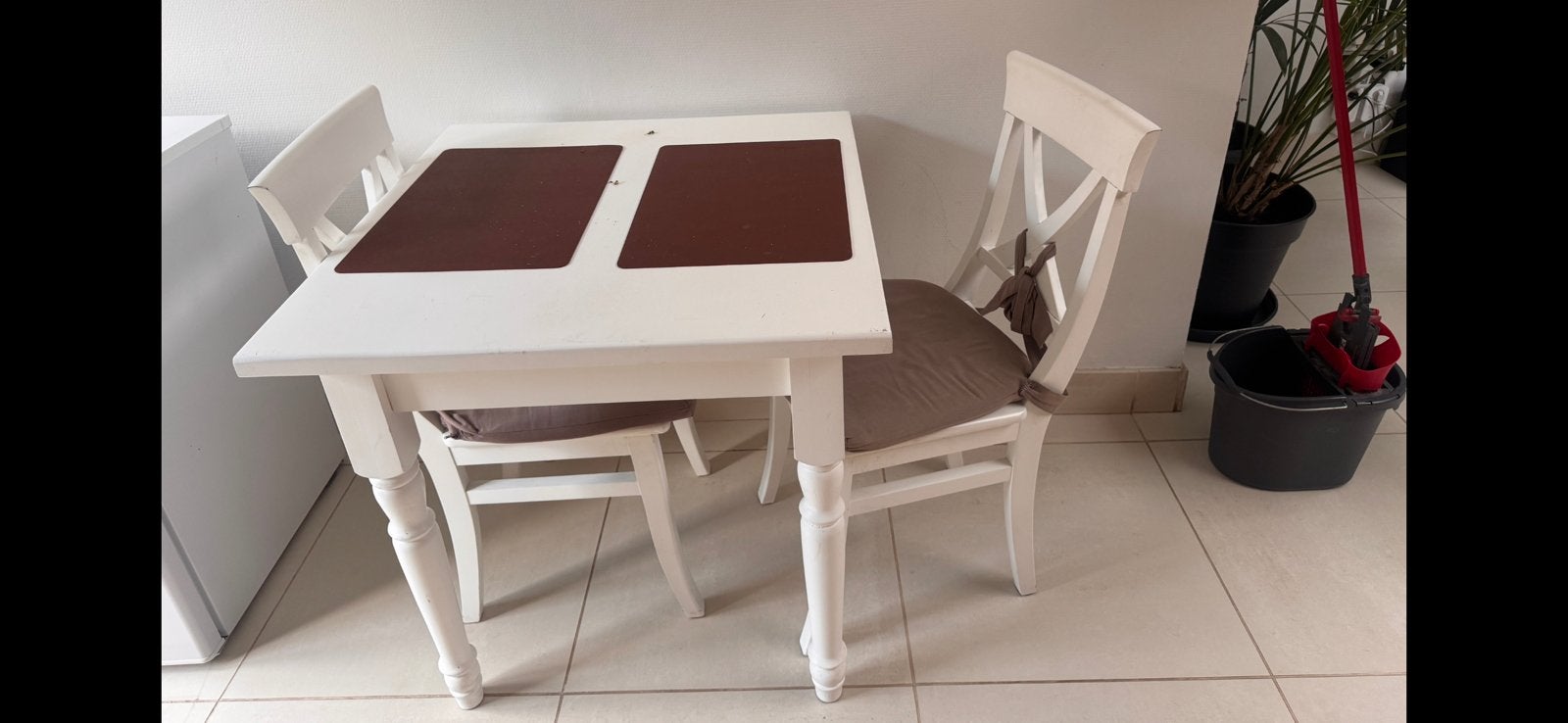 Keukentafel en stoelen, Ophalen, Zo goed als nieuw