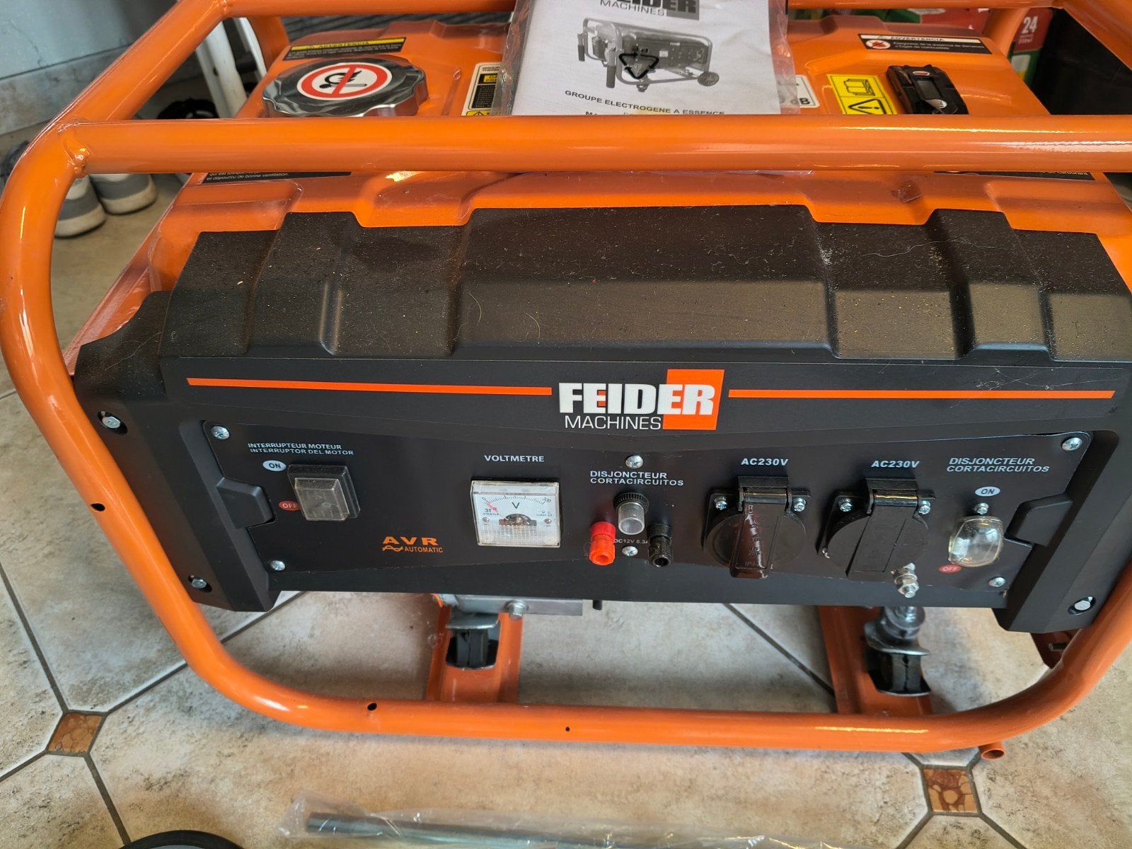 Générateur électrique Feider. Groupe électrogène à essence., Bricolage & Construction, Générateurs, Neuf, Essence, Moins de 5 kVA