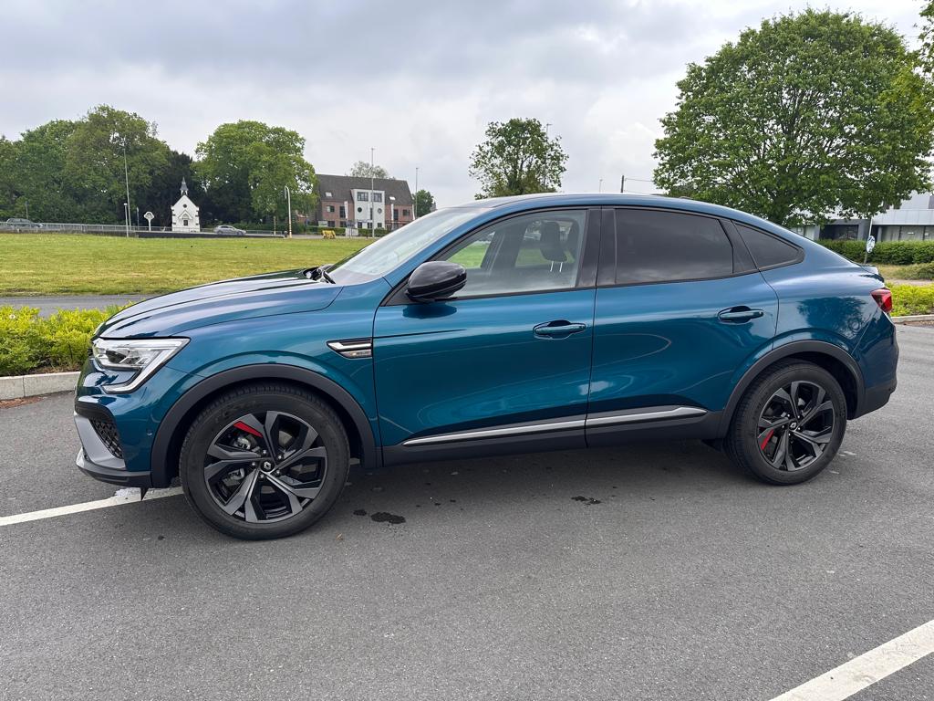 Renault Arkana R.S.-Line E-tech Hybride, Auto's, Arkana, 4 cilinders, 110 g/km, Blauw
