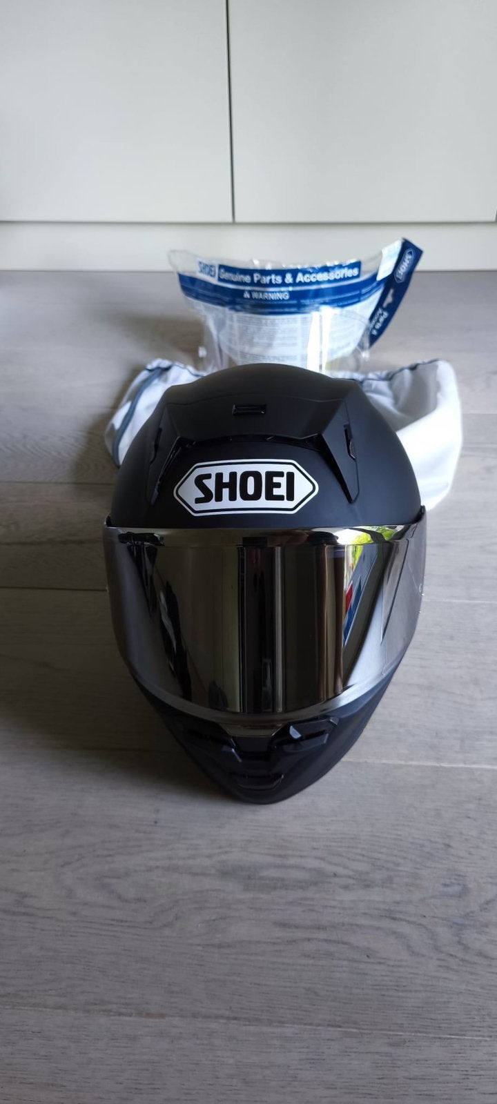 Shoei motorhelm, Motos, Vêtements | Casques de moto, Enlèvement ou Envoi, M, Shoei