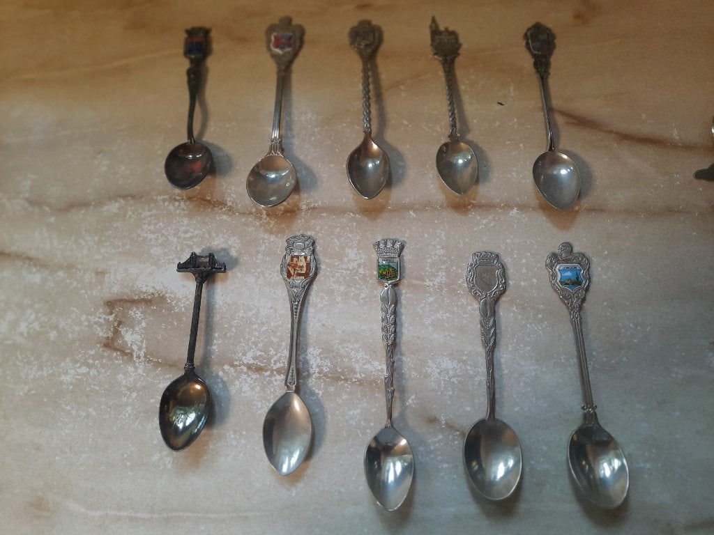 souvenier sierlepeltjes van overal, Ophalen of Verzenden