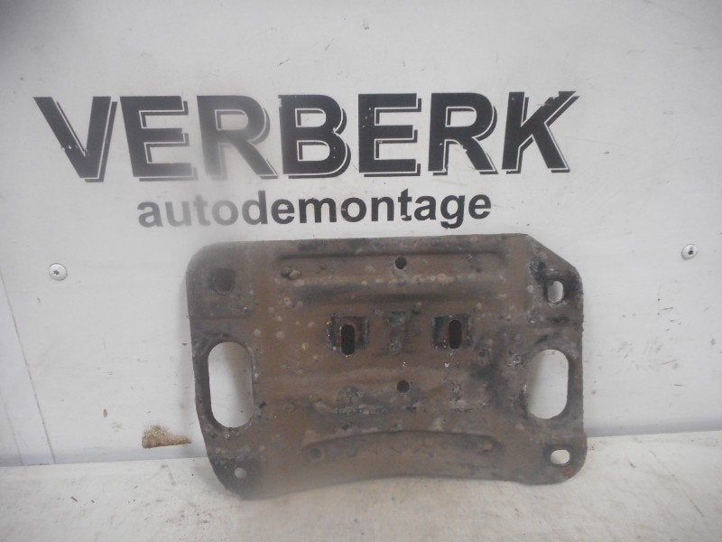 AANDRIJFAS STEUN Volvo 740 Estate (01-1985/12-1992), Auto-onderdelen, Gebruikt, Info@volvocars.com, Volvo, Volvo Car Germany GmbH