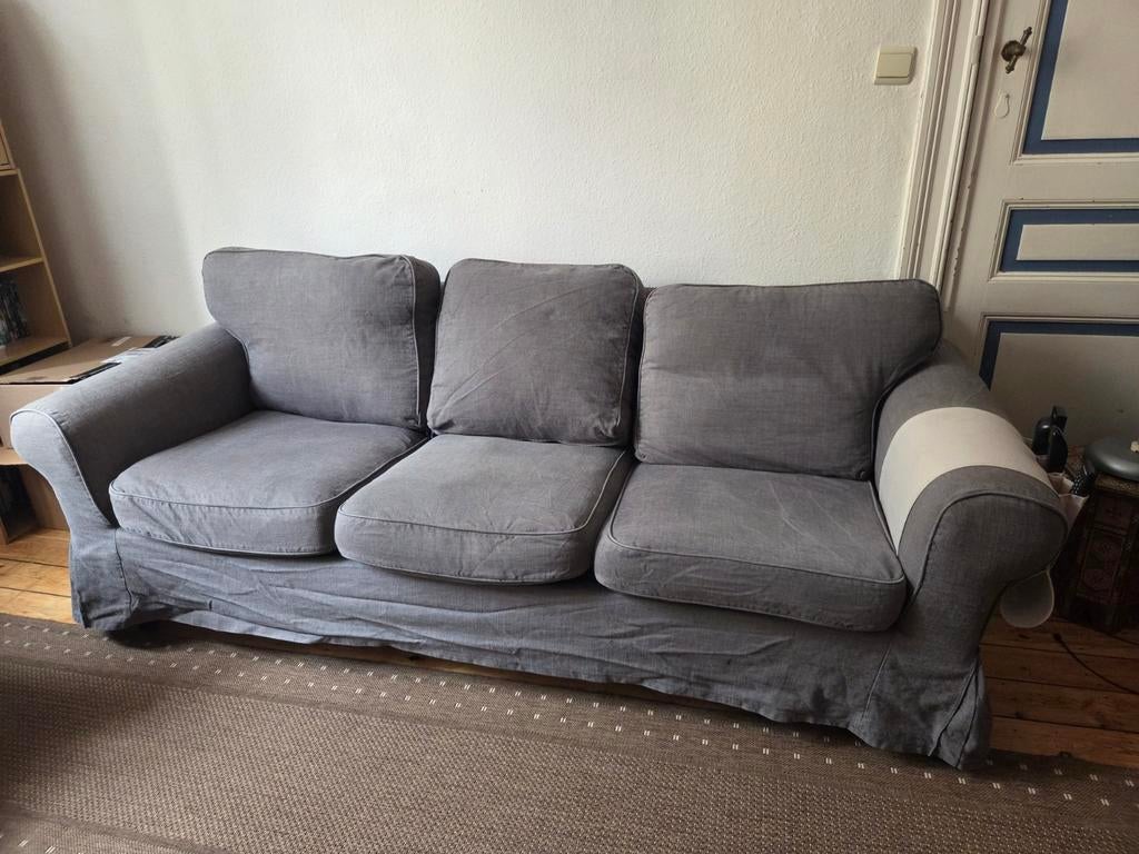 Canapé ikea ektrop 3 places - avec housse de rechange rouge, Maison & Meubles, Enlèvement