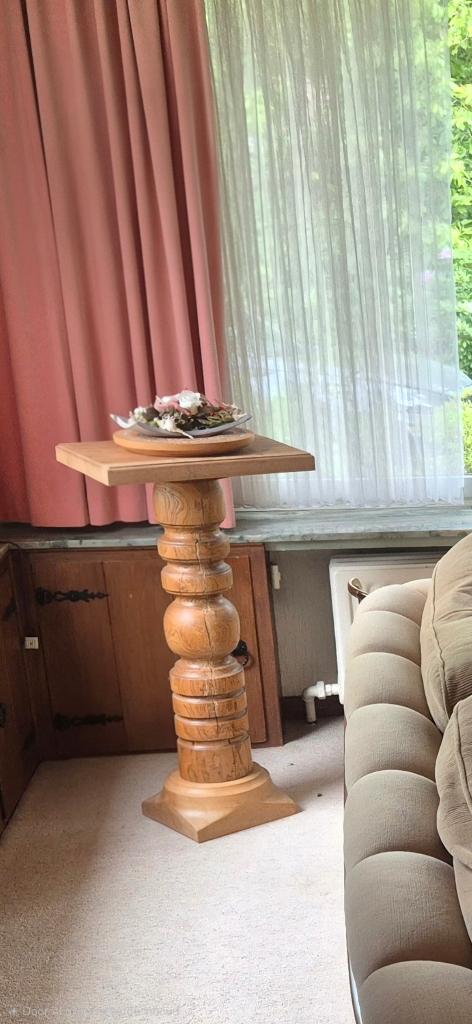 Handgemaakte houten sokkels, uniek vakmanschap, Huis en Inrichting, Woonaccessoires | Zuilen en Pilaren, Zo goed als nieuw, Ophalen