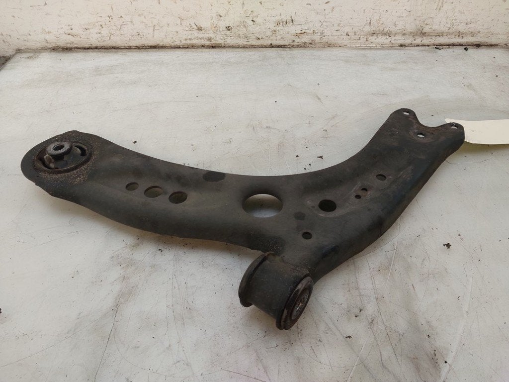 BRAS DE SUSPENSION AVANT GAUCHE (TRIANGLE) Golf VII (AUA), Volkswagen, Volkswagen AG, Utilisé, Kundenbetreuung@volkswagen.de